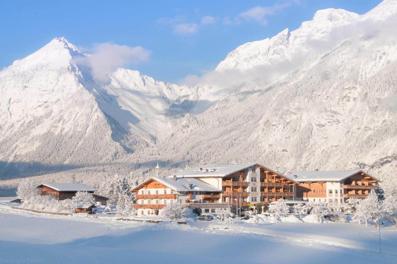 Hotel Pirchnerhof Reith im Alpbachtal Exterior photo